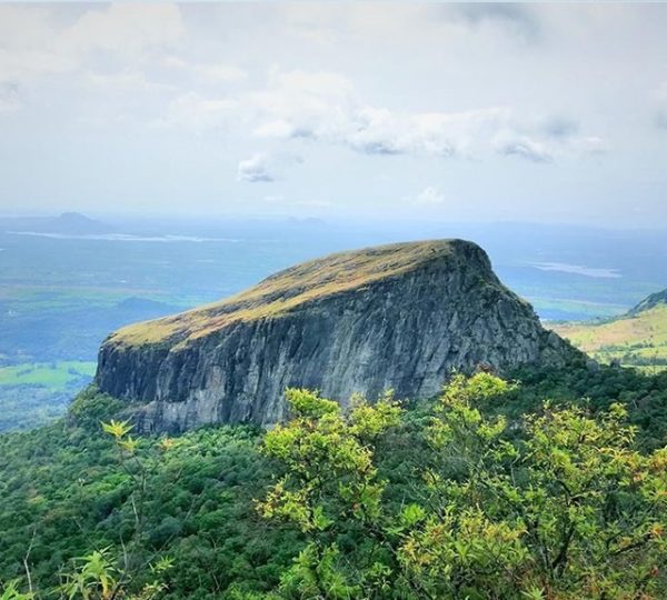 yahangala mountain in knuckles mountain range