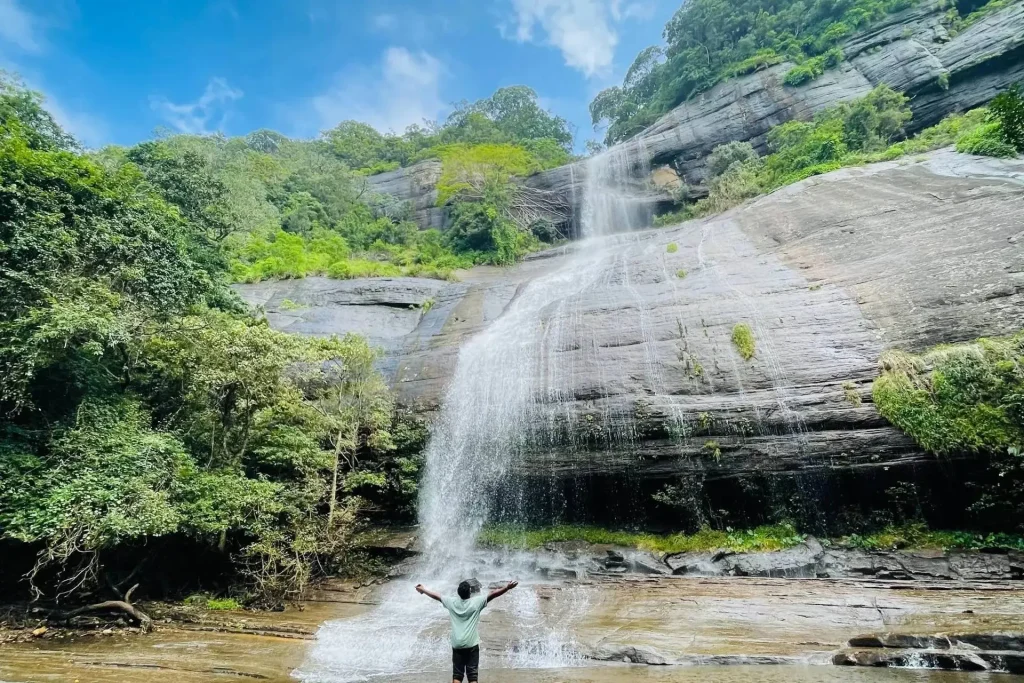 duwili waterfall knuckles sri lanka