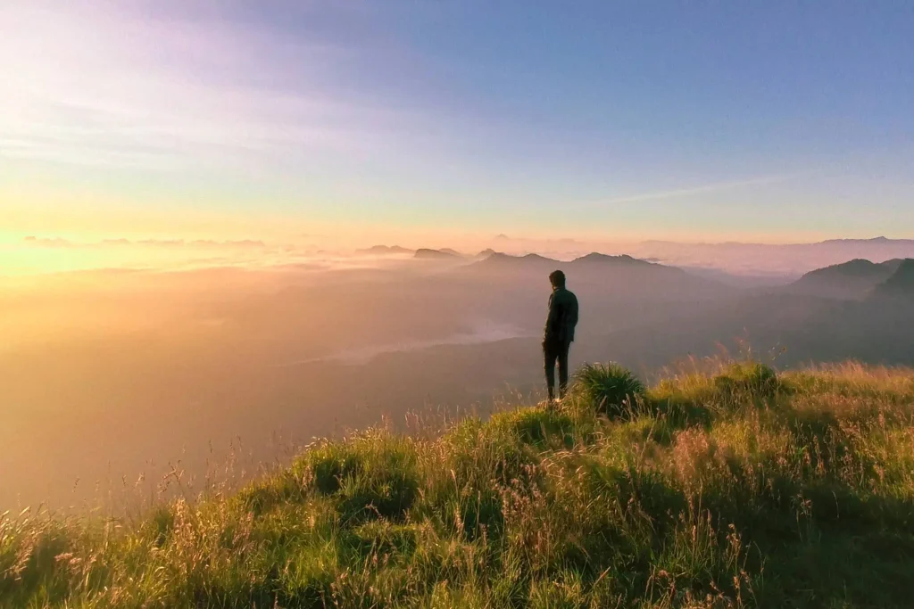 the knuckles mountain range