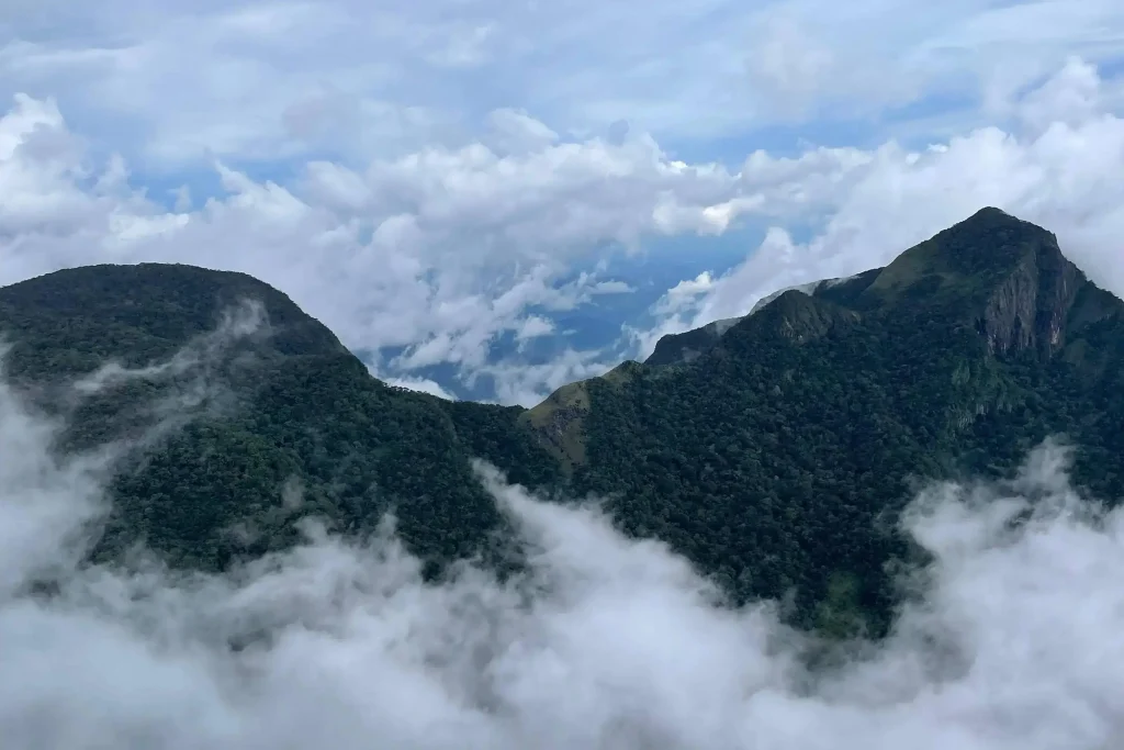 kirigalpoththa mountain sri lanka