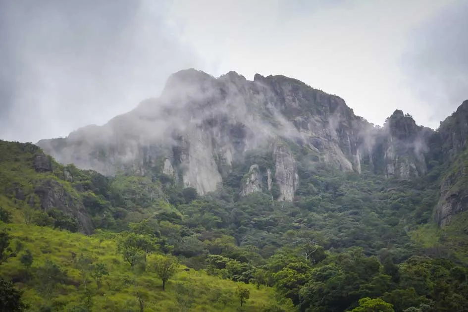 kehelpathdoruwa mountain sri lanka