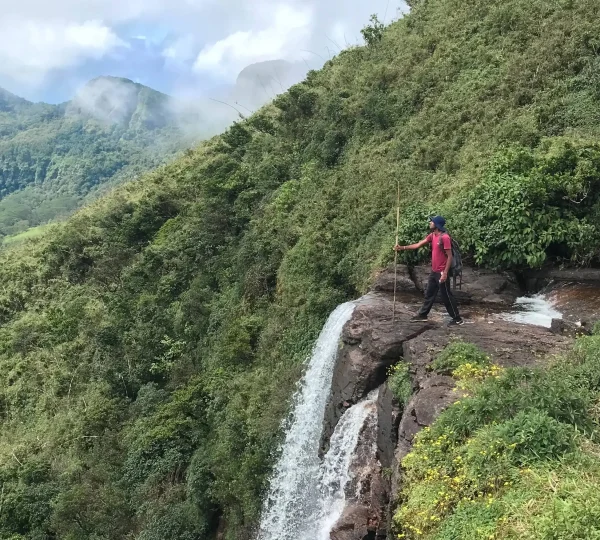 sri lanka hiking