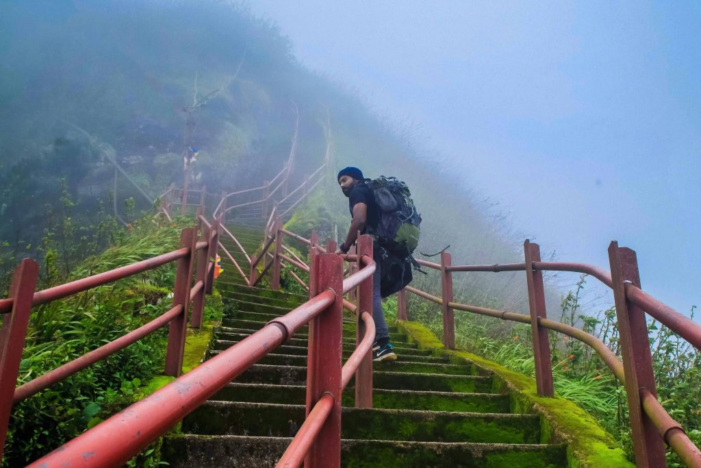 sri lanka hiking places