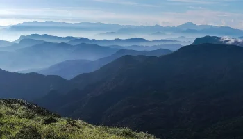 Top 7 Sri Lankan Hikes: Your Ultimate Trail Guide!