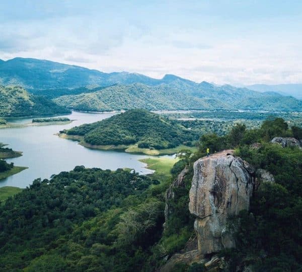 bambaragala mountain hike